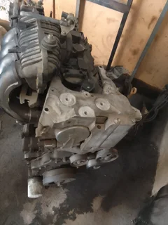 Renault koleos engine 2.5 for stripping