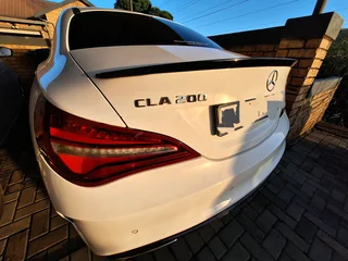 Mercedes-Benz CLA200 AMG Line