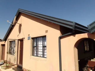 ALL GUTTERS AND PILLAR COVERING