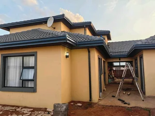 INSTALLATION OF ALL GUTTERS AND PILLAR COVERING