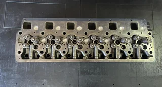 906 cylinder head