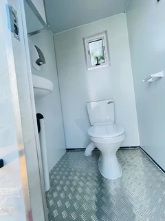 Mobile Vip Toilets