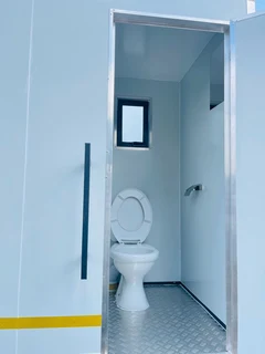 Mobile VIP Toilets