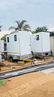 Mobile VIP Toilets