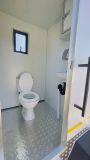 Mobile VIP Toilets