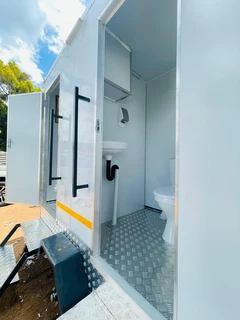 Mobile VIP Toilets