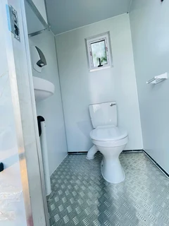 Mobile VIP Toilets