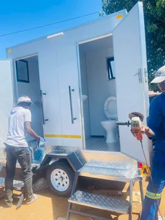 Mobile Vip Toilets