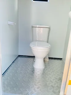 Mobile VIP Toilets