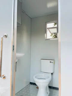 Mobile VIP Toilets