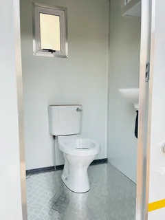 Mobile VIP Toilets
