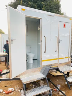 Mobile VIP Toilets