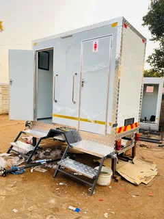 Mobile VIP Toilets