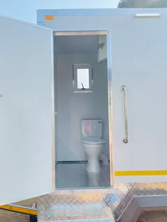 Mobile VIP Toilets