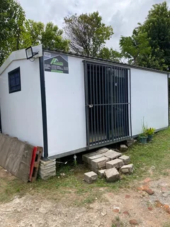 6m x 3 m - Prefab Containier