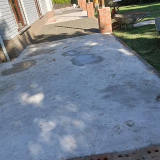 CONCRETE DRIVEWAYS PATHWAYS WALKWAYS