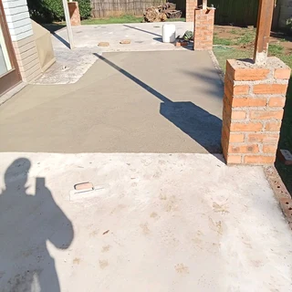 CONCRETE DRIVEWAYS PATHWAYS WALKWAYS