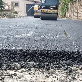 Tar  Asphalt Pavement