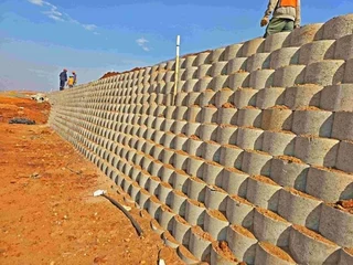 Retaining Walls Installation