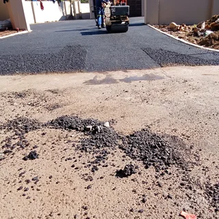 Tar Roads and Driveways