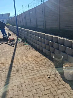 Concrete Retaining Wall