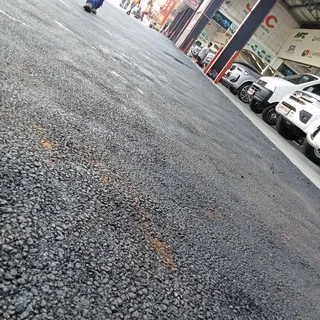 Tar Roads And Driveways