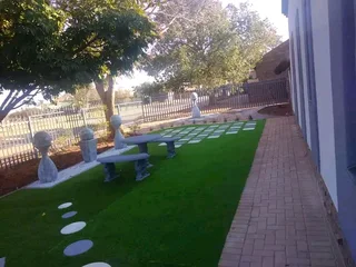 Artificial Grass Pave