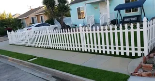 FAKE GRASS ASTRO TURF