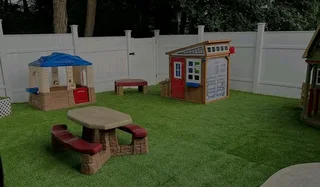 FAKE GRASS ASTRO TURF