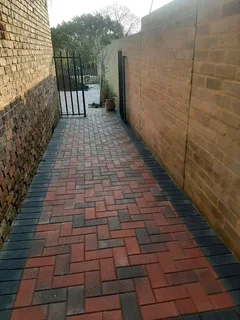 BRICK PAVEMENT