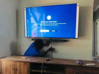 Tv wall mounting all sizes fit and supply installations