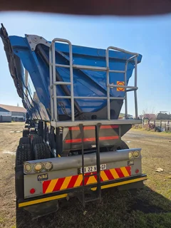 2015 Afrit Interlink Side Tipper