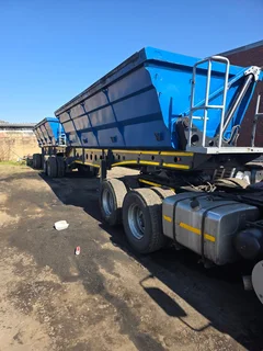 2015 Afrit Interlink Side Tipper