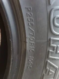 Yokohama 255/70/16  tyre