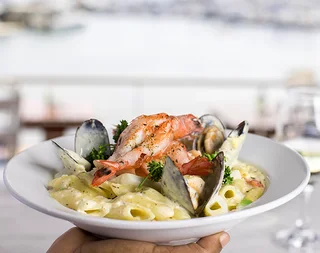 Product and Food Photography, Inc Glass Bottle (Wine Estates our speciality) Drop off or collection