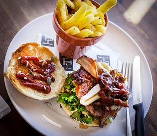 Product and Food Photography, Inc Glass Bottle (Wine Estates our speciality) Drop off or collection