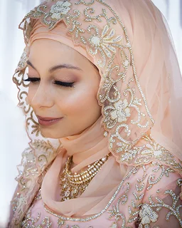 Creative photographic services. Studio, location. Products. Wedding and Special Events Photographer