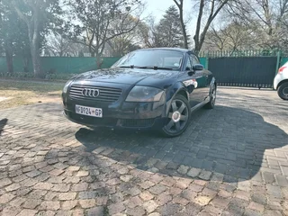 Audi TT MK1 2000 model 225 motor