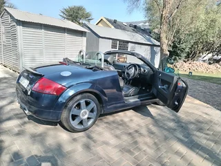 Audi TT MK1 2000 model 225 motor
