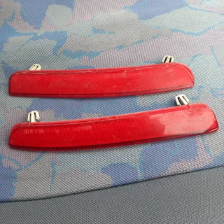 Vs jetta rear bumper reflectors