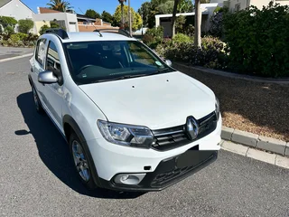 2021 Renault Sandero 900T Stepway for R114000