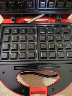 Safeway Waffle Maker