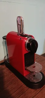 Nespresso - Citiz and Milk Coffee Machine - R1000