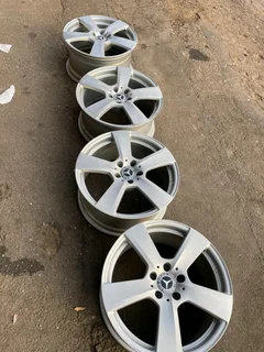 Original Mercedes size 18 set wide and narrow