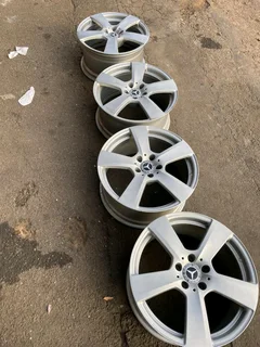 Original Mercedes size 18 set wide and narrow