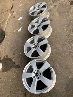 Original Mercedes size 18 set wide and narrow