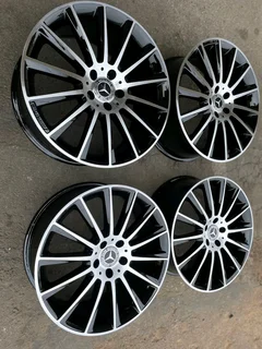 Mercedes mags size 19 originals wide and narrow
