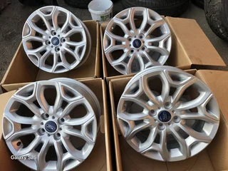 Ford ecosport mags size 16 set