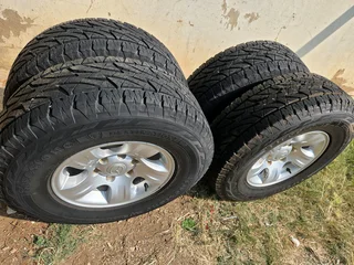 Mazda mags size 15 with tyres 90% set