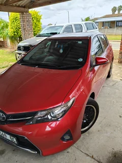 2013 Toyota Auris Hatchback